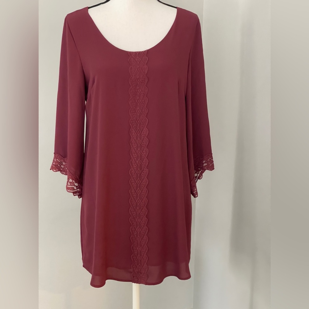 ASTR dress size M